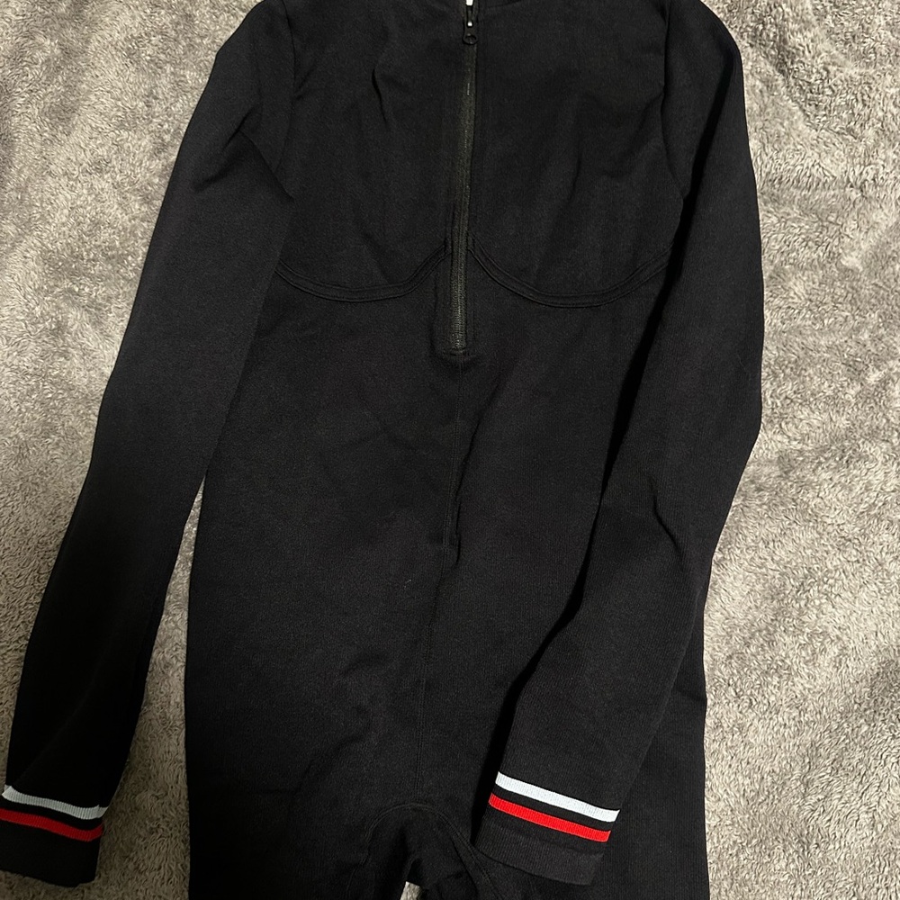 Forever 21 Black Zippered Garment